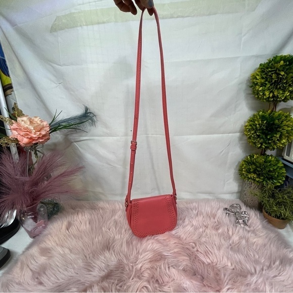 Old navy small cross body purse - Picture 1 of 10